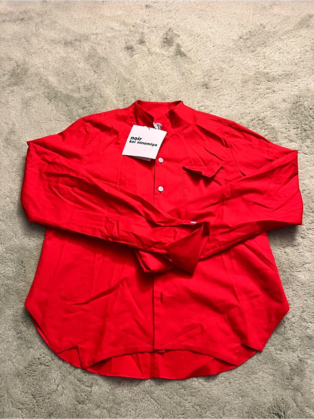 BNWT: noir kei ninomiya Red Button-Front Men/Womens Shirt - Picture 2 of 8